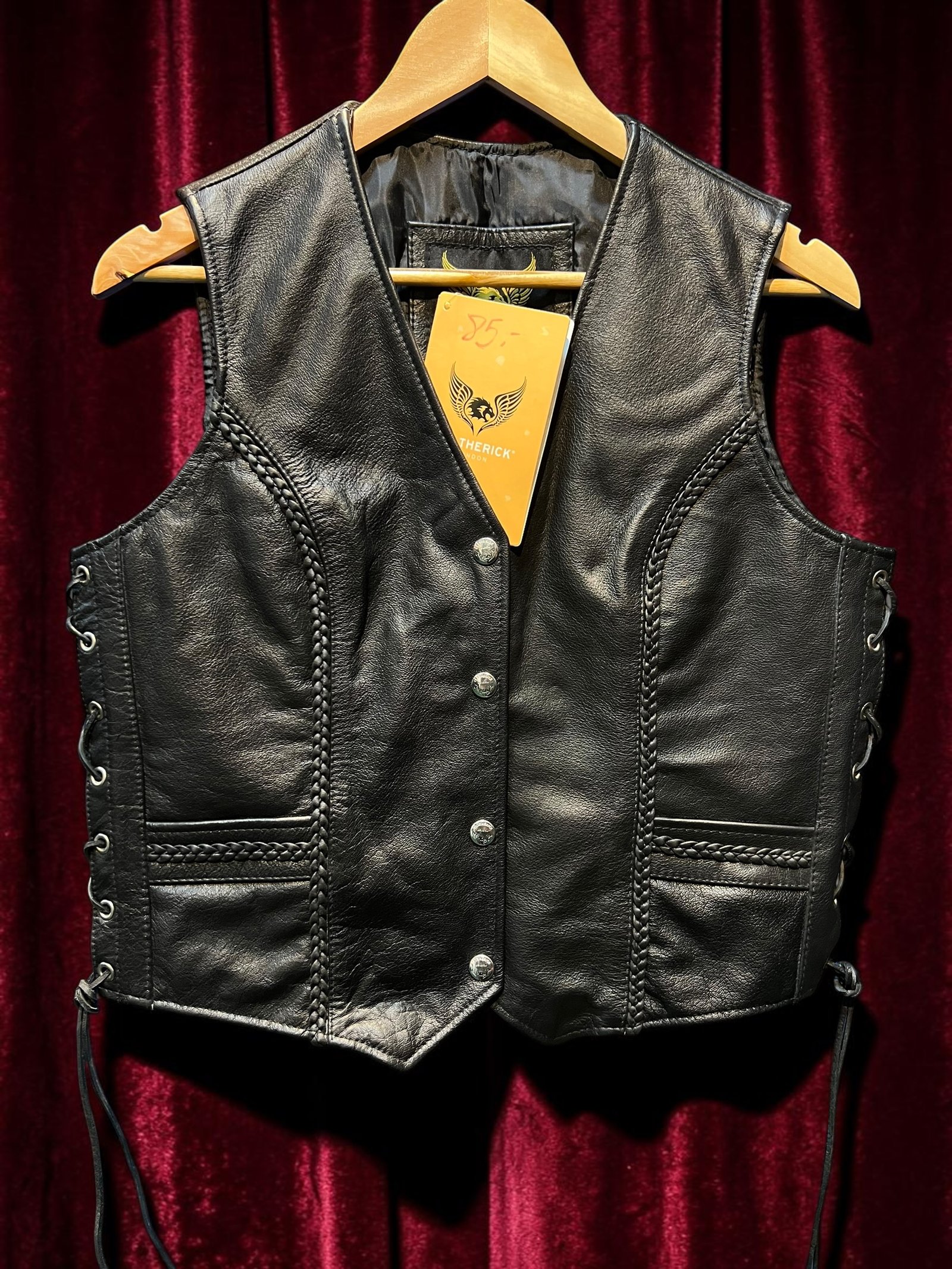 London Leatherick Female leather vest
